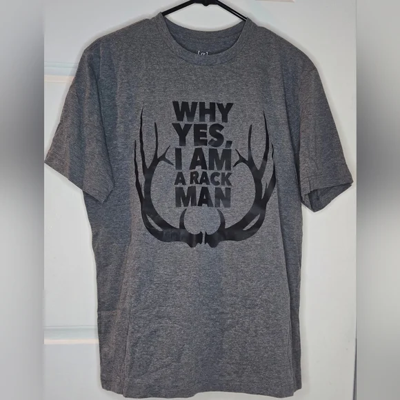 Mens graphic shirt - Picture 2 of 2